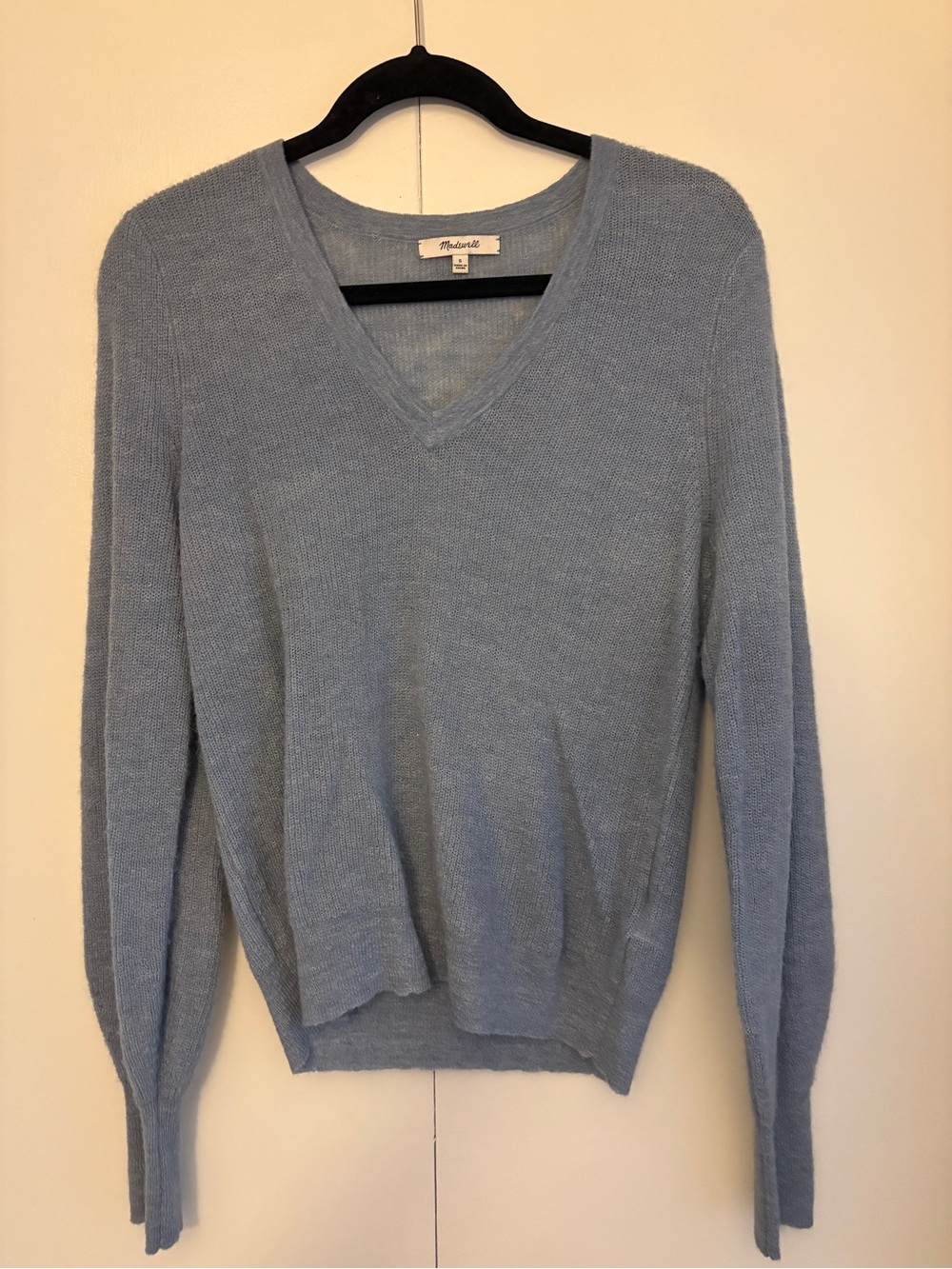 Madewell Women’s alpaca blend Light Blue V-Neck Sweater S
